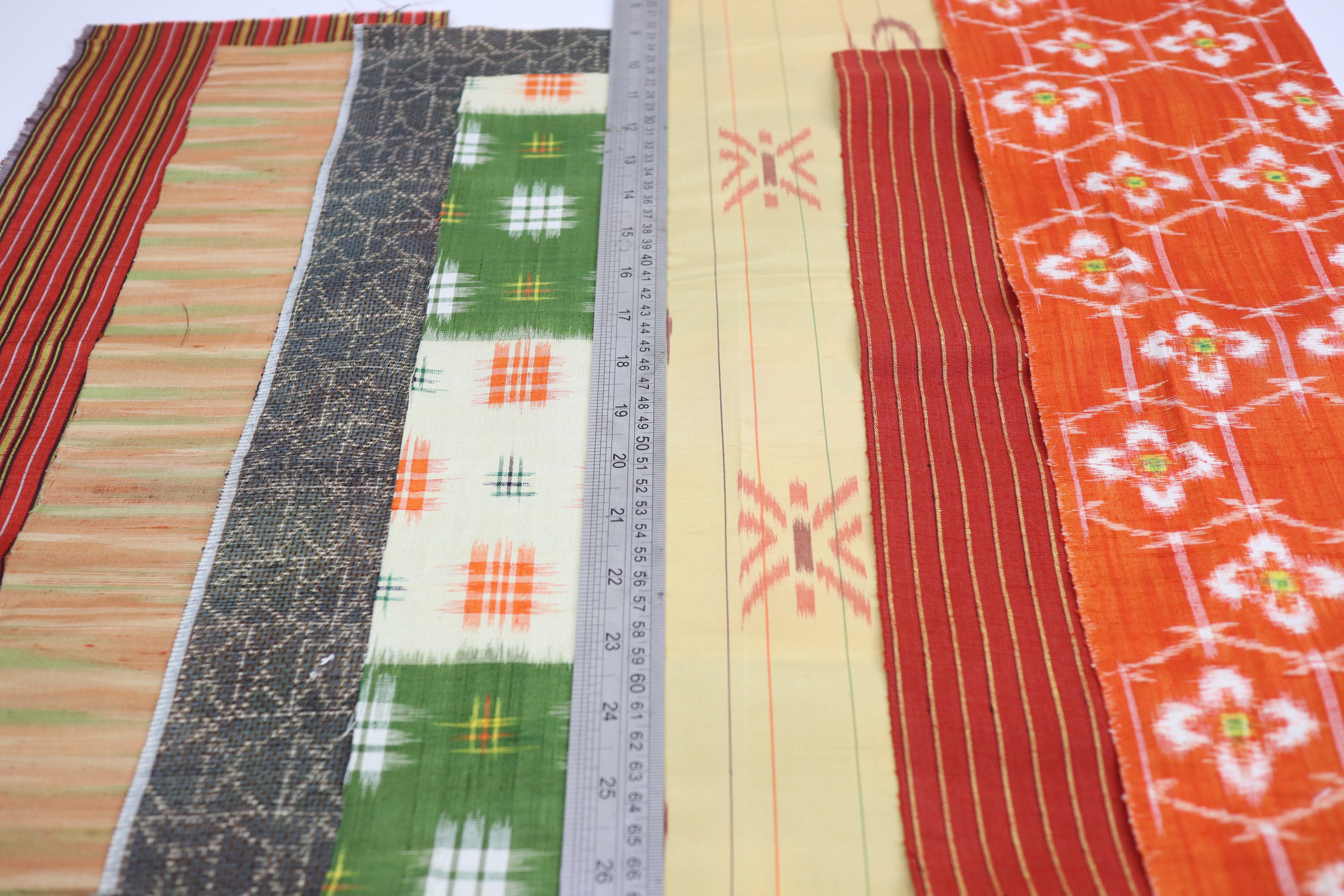 7  Assorted Autumn Colors  Kimono Tsumugi Silk Fabric Scrap Set　AKI