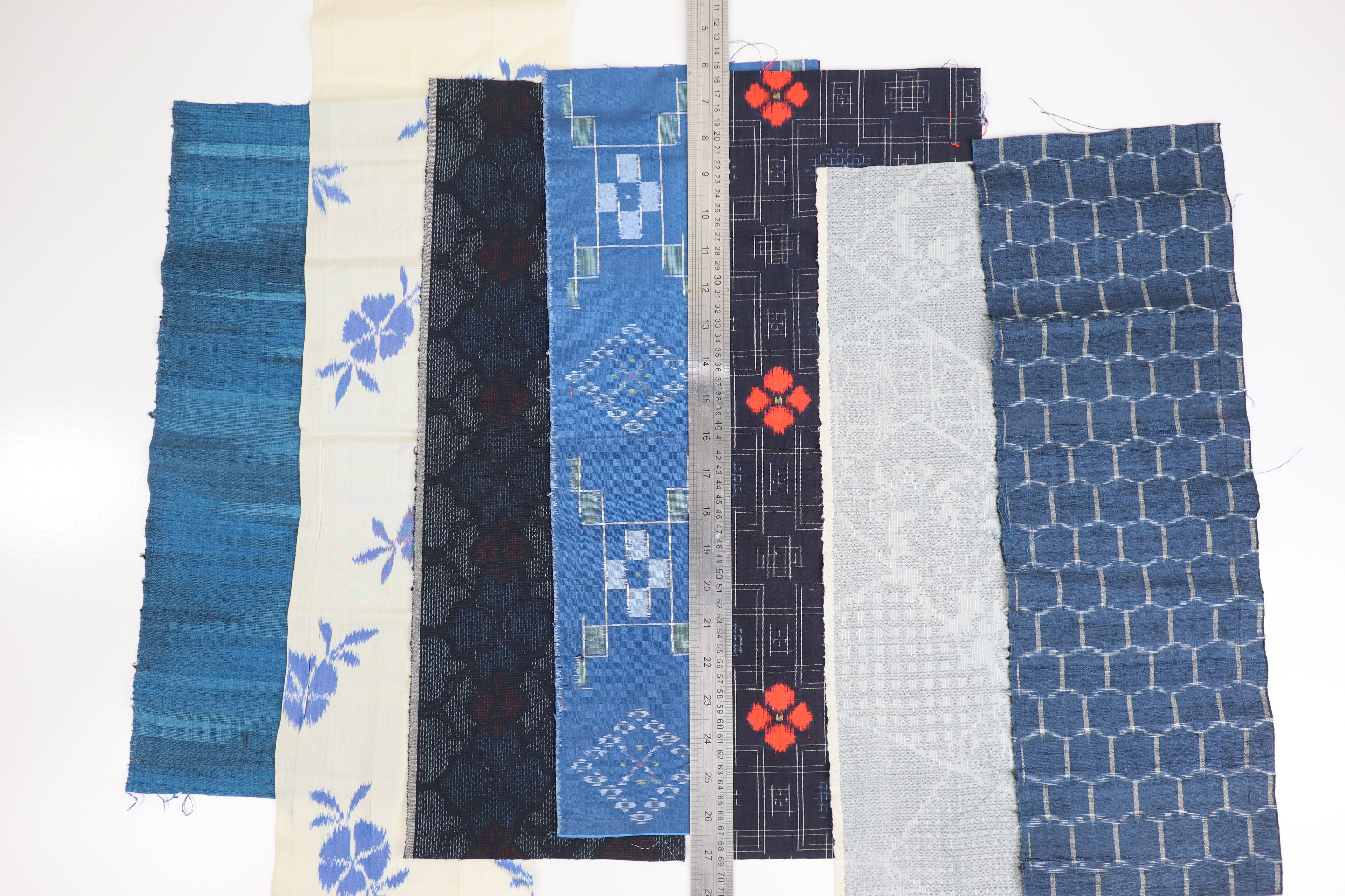 7  Assorted Summer Colors  Kimono Tsumugi Silk Fabric Scrap Set　NATSU