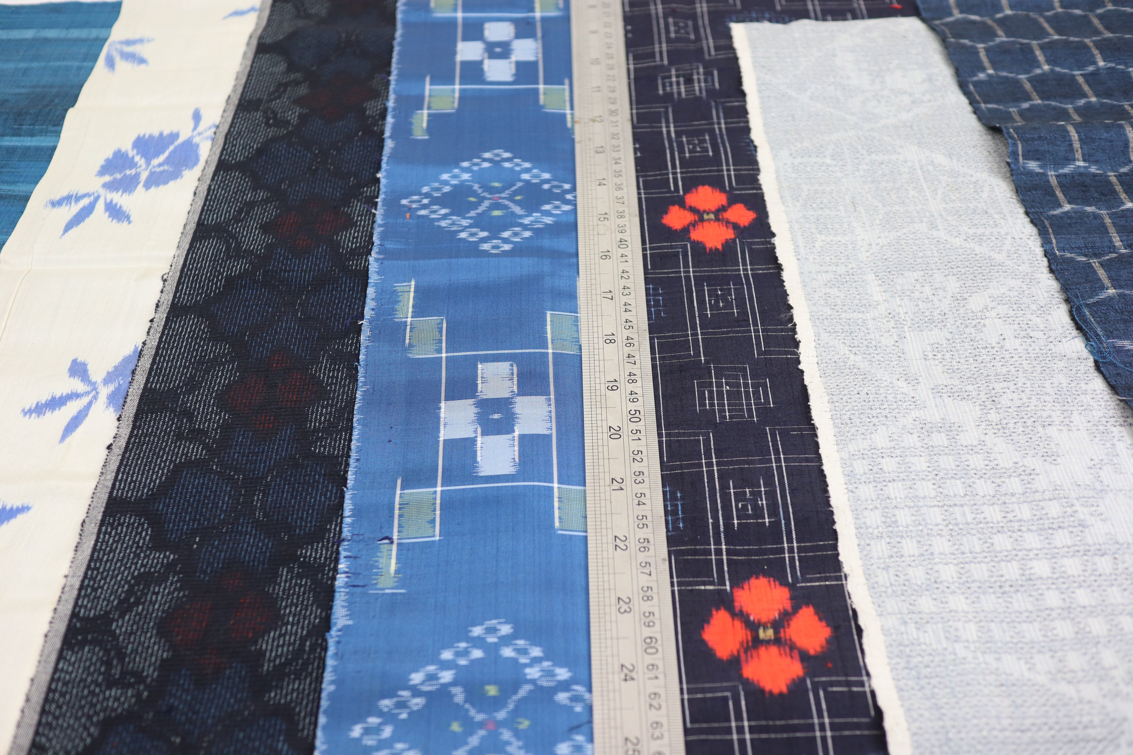 7  Assorted Summer Colors  Kimono Tsumugi Silk Fabric Scrap Set　NATSU