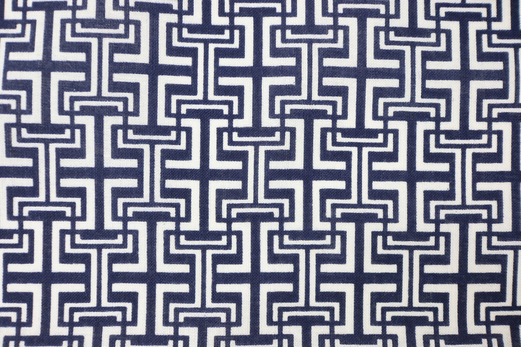 Japanese Cotton Fabric – Deadstock Yukata / kimono  Cotton Textile Geometric Pattern for Quilting, Sewing & Craft – Authentic Hand-Dyed Blue Cloth