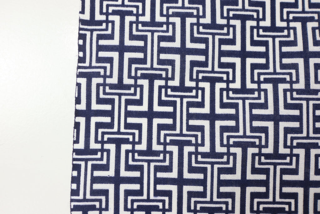 Japanese Cotton Fabric – Deadstock Yukata / kimono  Cotton Textile Geometric Pattern for Quilting, Sewing & Craft – Authentic Hand-Dyed Blue Cloth
