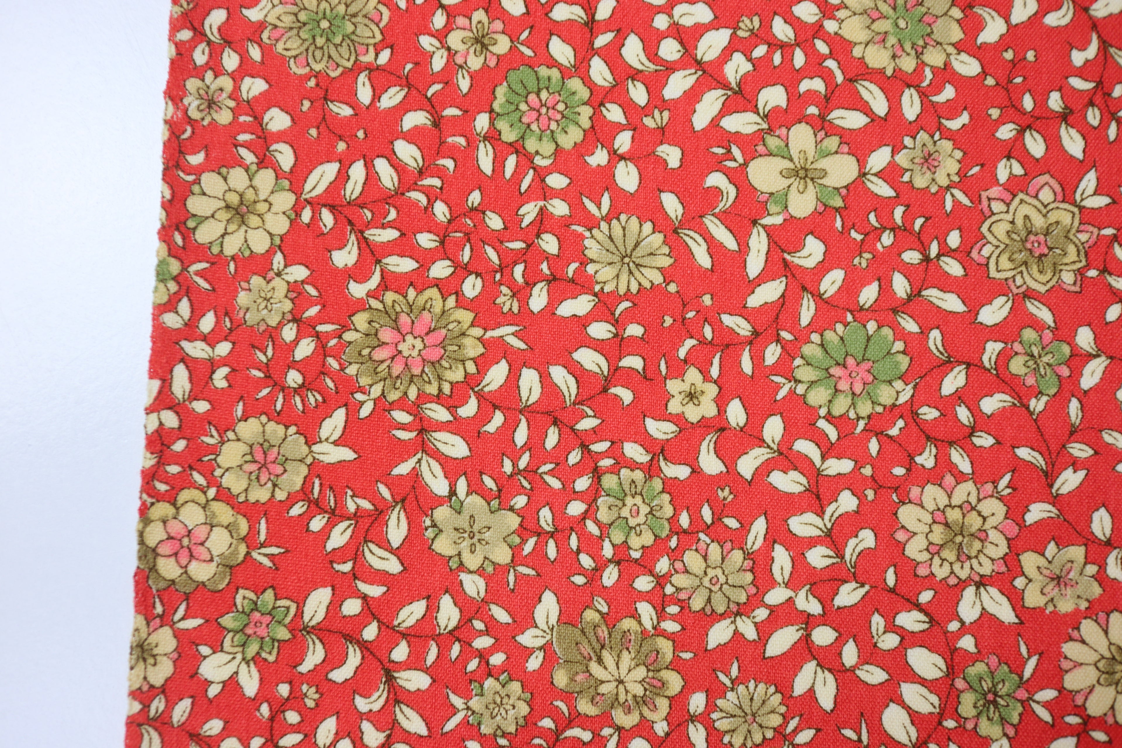 Japanese Wool Kimono Fabric – 1970s Deadstock Soft Vermilion　Red Orange  Floral Textile for Sewing, Quilting & Craft – Vintage Japanese Cloth