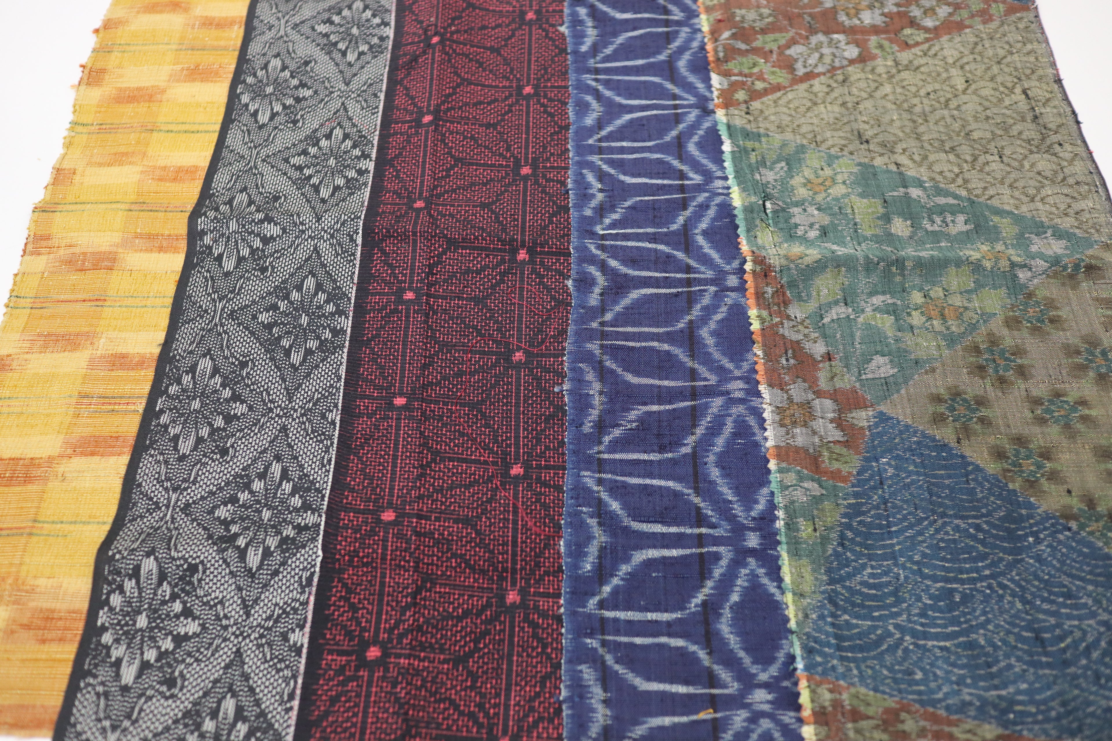 Vintage Japanese Tsumugi Silk Fabric Scrap Set (5 Pieces) -TSET001