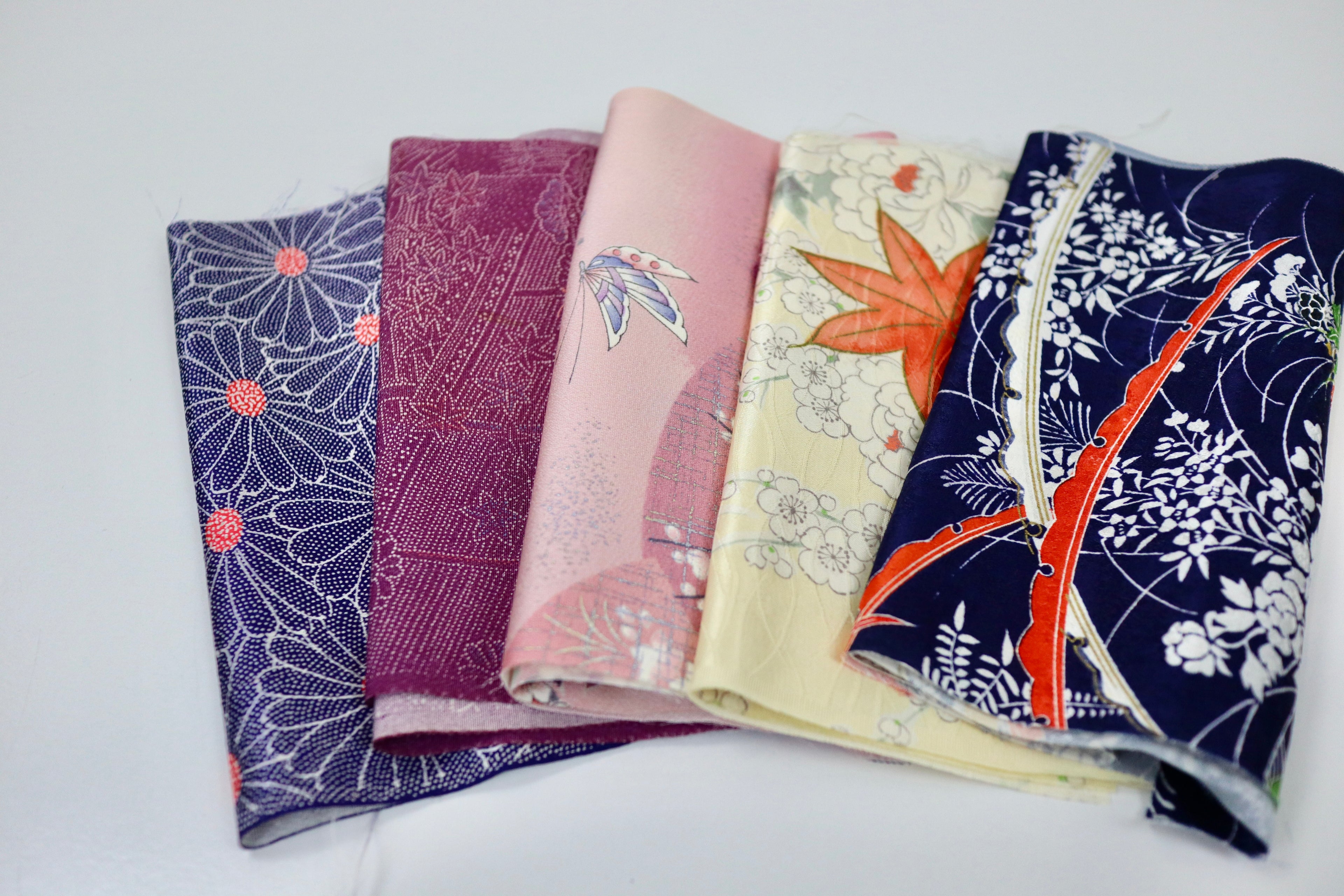 Vintage Japanese Soft Silk Fabric Scrap Set (5 Pieces) -SSET001