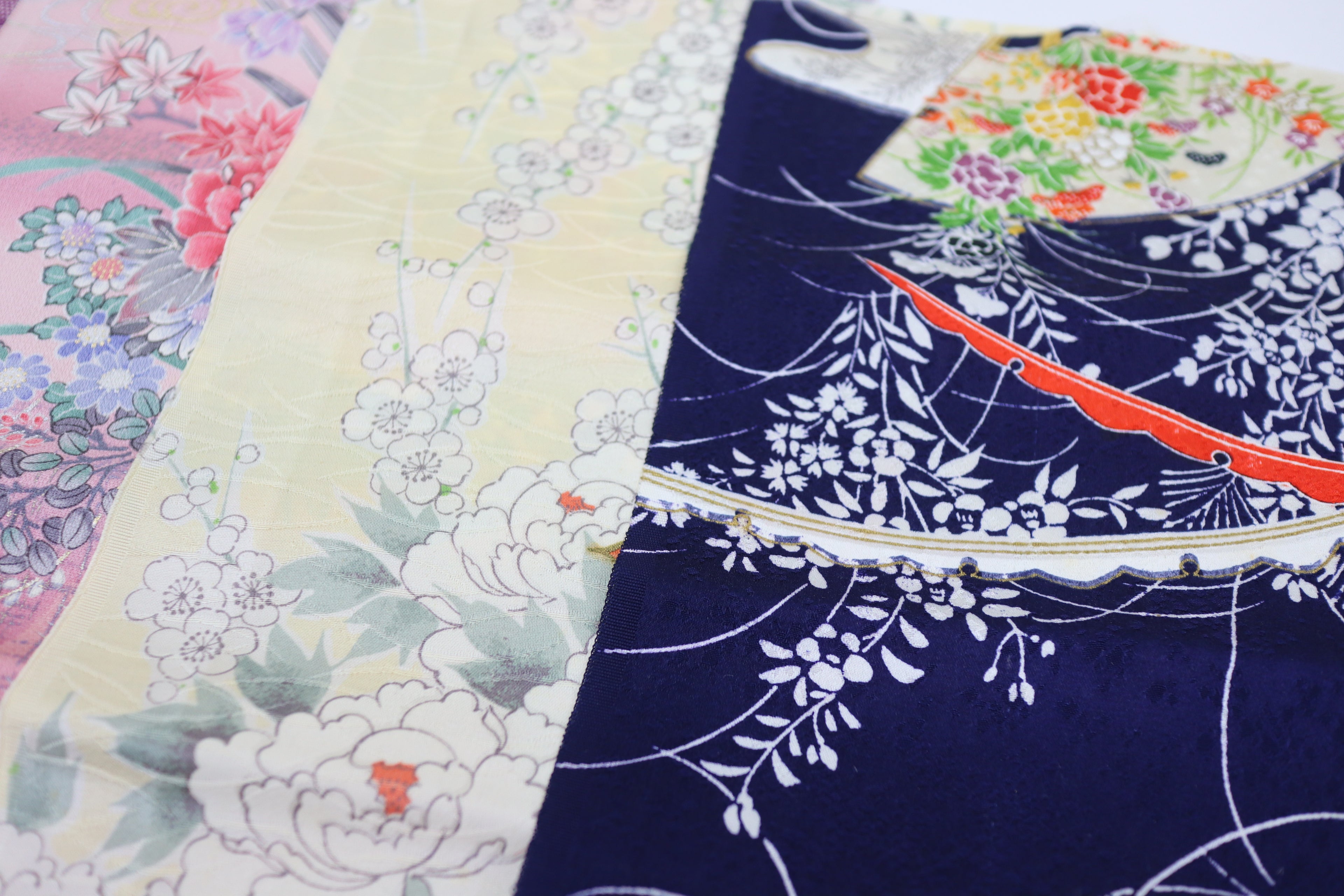 Vintage Japanese Soft Silk Fabric Scrap Set (5 Pieces) -SSET001