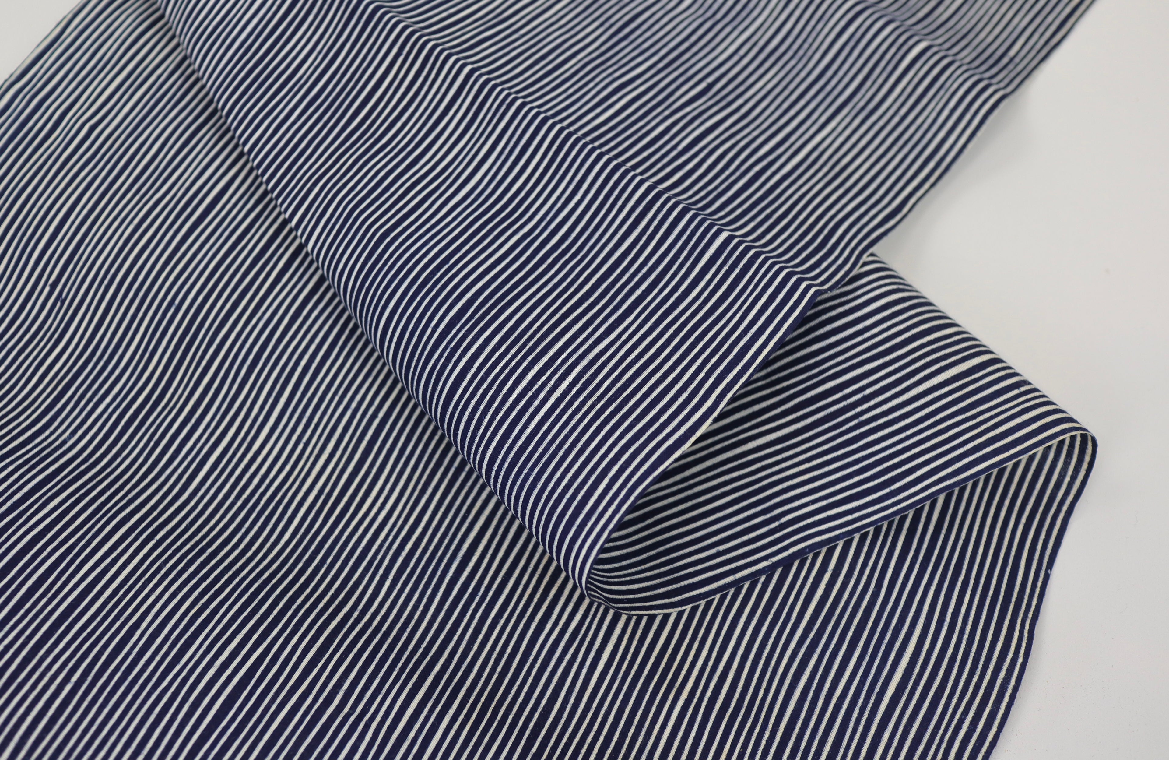 Japanese Cotton Fabric – Deadstock  Yukata Fabric / kimono  Cotton Textile Man suji  stripe for Quilting, Sewing & Craft – Authentic Hand-Dyed Dark Navy Blue Cloth