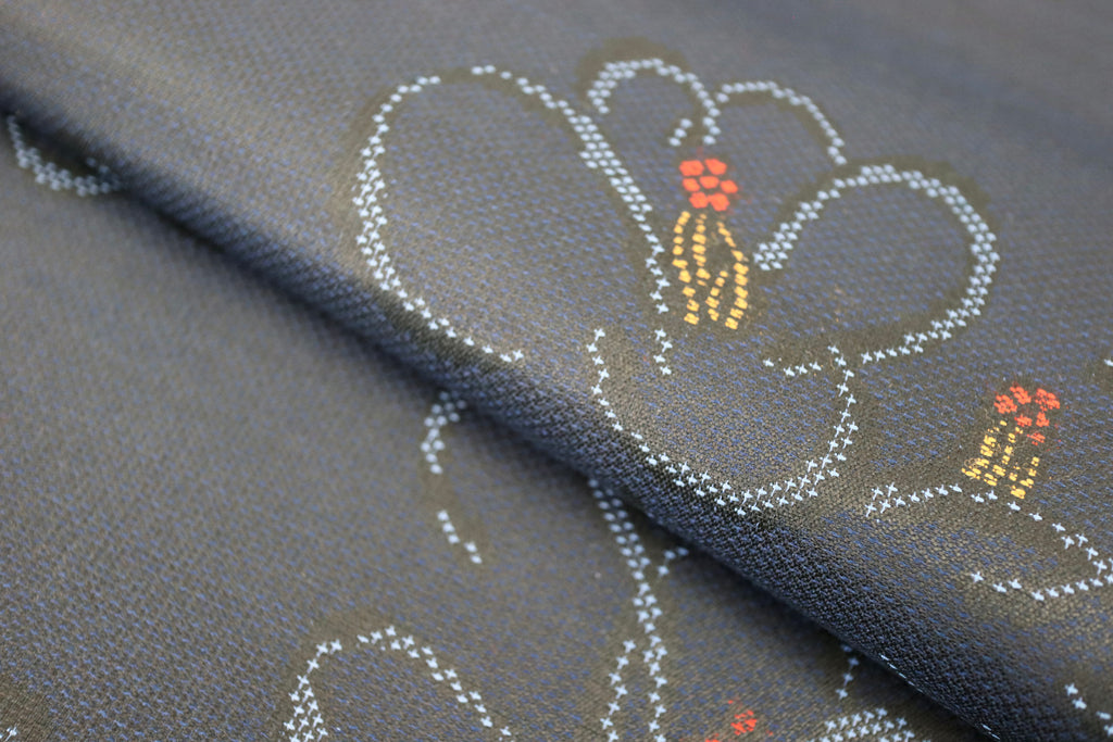 Japanese Wool Kimono Fabric – 1970s Deadstock Dark navy blue camellia  Pattern Textile for Sewing, Quilting & Craft – Vintage Japanese Cloth
