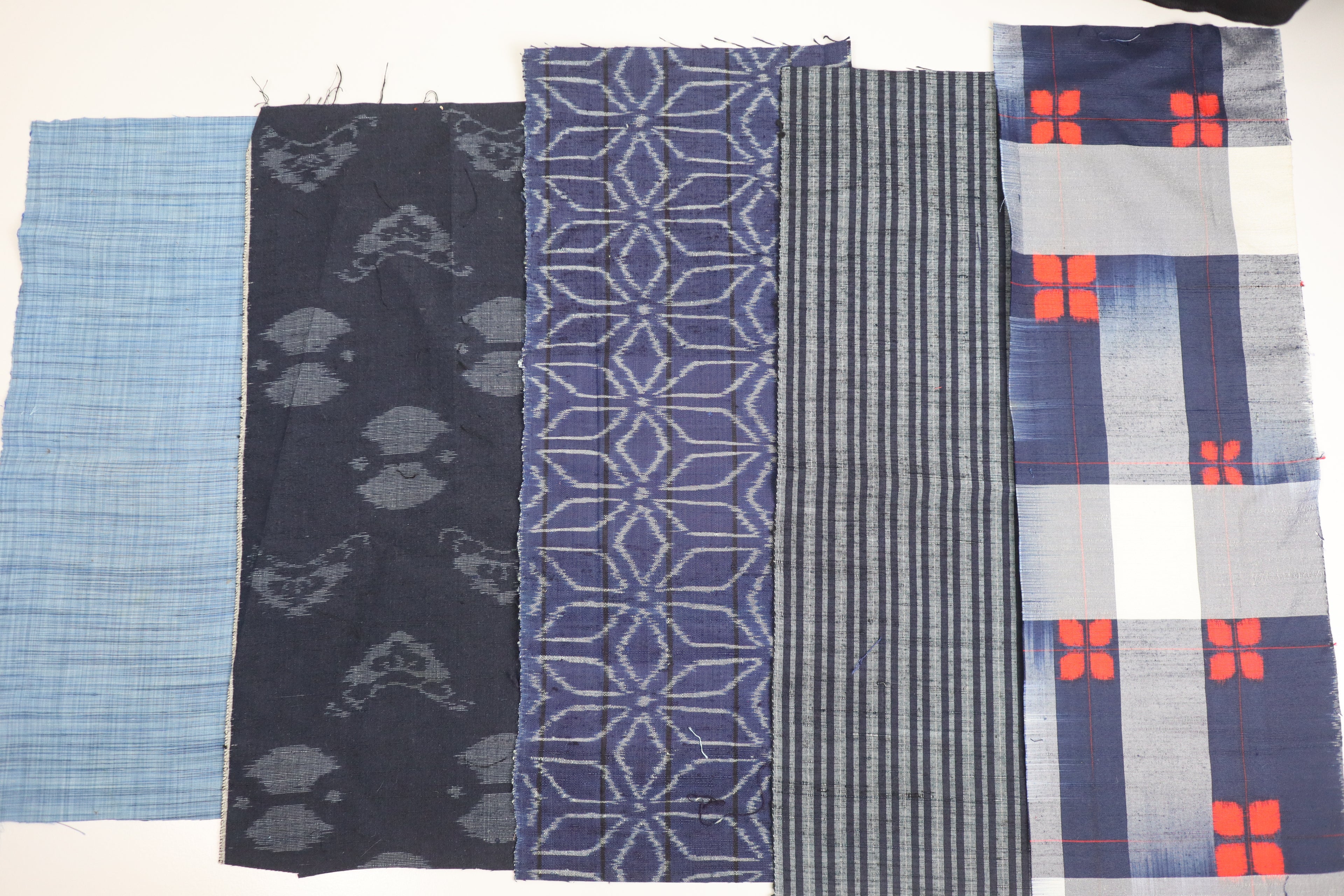 Vintage Japanese Tsumugi Silk Fabric Scrap Set (5 Pieces) -TSET003