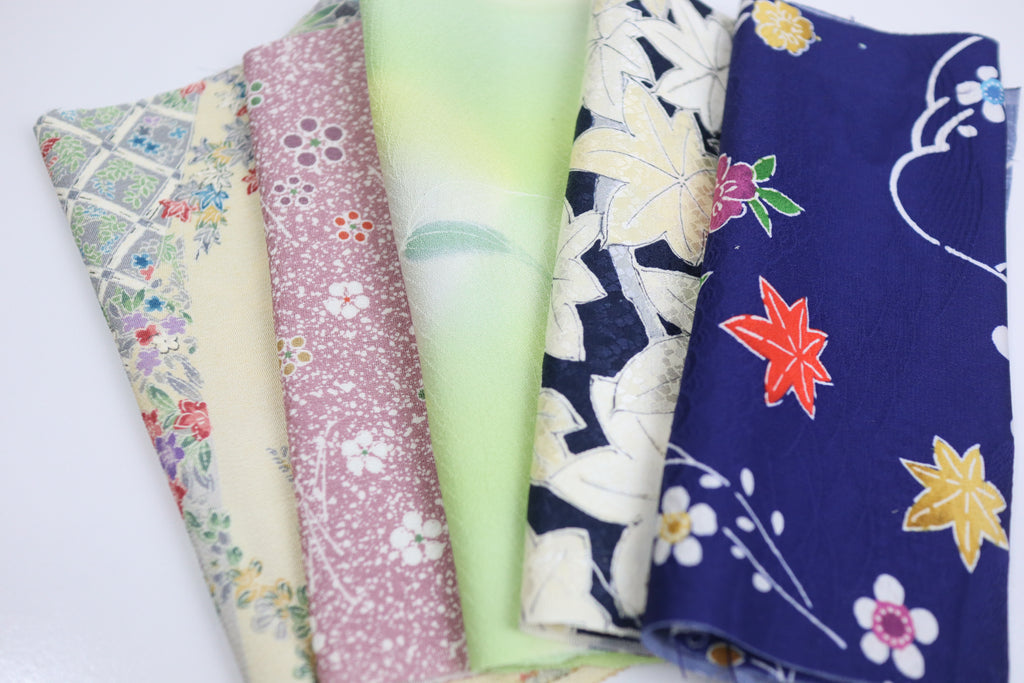 Vintage Japanese Soft Silk Fabric Scrap Set (5 Pieces) -SSET003