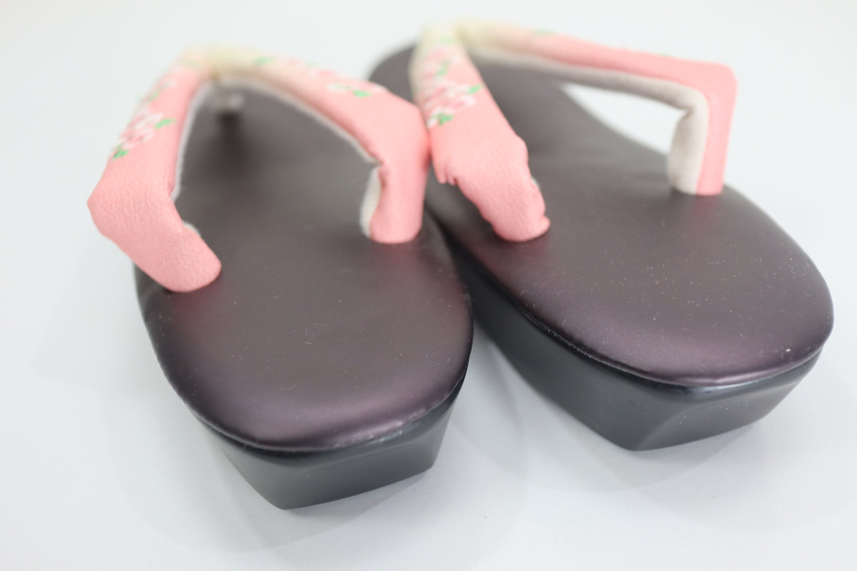 Women’s Zori Sandals Deep Plum and pink – Comfortable Japanese Kimono Shoes  (New)