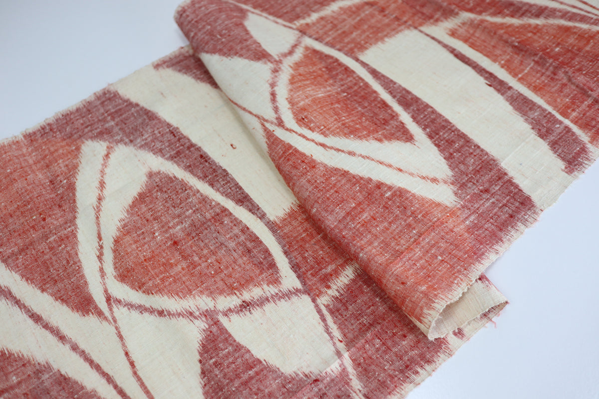 Vintage Japanese Tsumugi Silk Kimono Fabric Panel  - Cream White Red Geometric